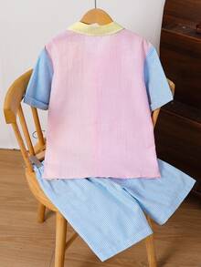 SHEIN 2 件男童马卡龙色块 Polo 衫搭配条纹短裤套装，休闲时尚夏季服装，适合上学和度假 - 彩色 - 查看 3