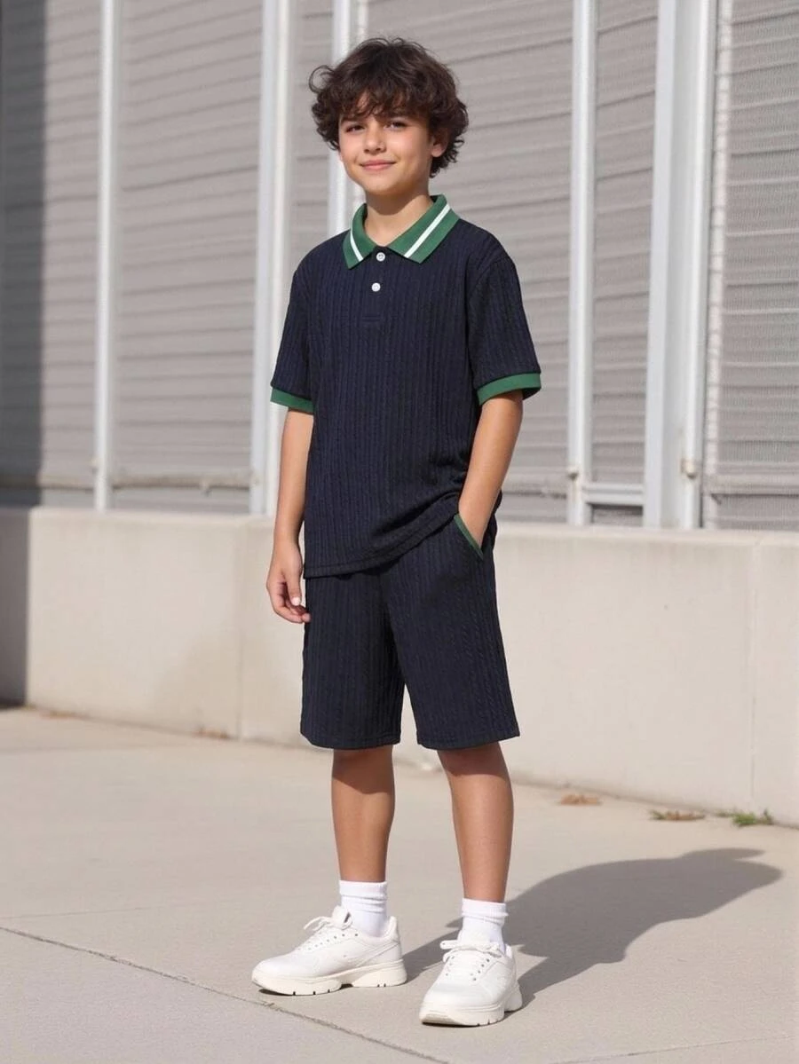 SHEIN Vacaura 2件套幼儿男童撞色滚边短袖上衣和短裤套装 - 藏蓝色 - 查看 1