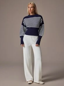 SHEIN 2-delat set med rundhalsad marinblå och vitrandig tröja med ballongärm och ribbmantel samt matchande tröjbyxor - Marinblå - Visa 3