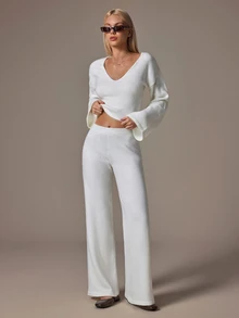 SHEIN Women V-Neck Flare Sleeve Cozy Sweater And Sweater Pant Knit 2pcs Set - Champagne - View 3
