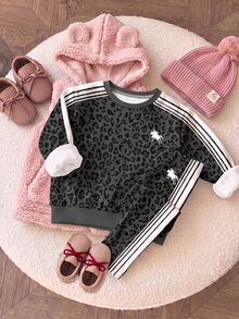 Baby Girl Leopard Print Contrast Striped Side Pullover Autumn Sweatshirt & Sweatpants Set - Multicolor - View 3