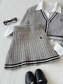 Comfortcana 女款馬術刺繡對比色粗針編織迷你裙 - 灰色 - 查看 3