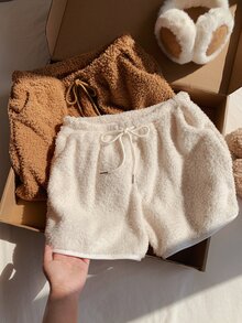 Comfortcana 女款純色抽繩腰口袋毛絨短褲居家休閒褲 棕色系/米白色 秋季可愛休閒風 - 彩色 - 查看 4