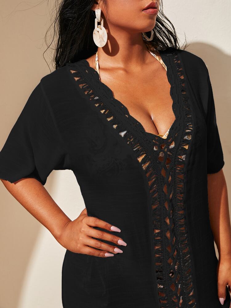 SHEIN Swim Curve Plus Size Women V-Neck Hollow Shell Trim Short Sleeve Cover-Up Cover Up For Summer Beach Vacation - Black - View 6