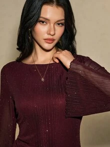 Poéselle 女款閃光網紗修身長袖喇叭袖T恤，層次不對稱荷葉邊下擺，優雅性感，適合聖誕夜出遊與秋季穿搭 - 酒紅色 - 查看 5