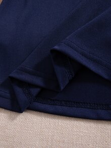 SHEIN 2件組女嬰春夏休閒可愛風蝴蝶刺繡無袖洋裝附斜跨包，親子度假套裝 - 藏蓝色 - 查看 7