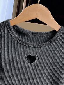 SHEIN Áo tank top sát nách bé gái phong cách tiên nữ mùa hè, thêu hình tim rỗng, thời trang thường ngày, thoải mái, dễ phối đồ, màu trơn đen - Xám - Xem 6