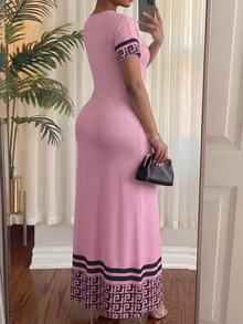 SHEIN Lady Plus Size Women's Geometric Print Round Neck Short Sleeve Casual Elegant Dress Brunch Party Pink Summer - Pink - View 2