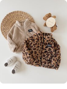 SHEIN 2件裝女嬰秋冬外套 - 卡其色 - 查看 1