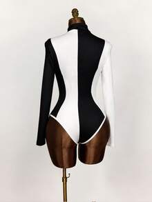 Amplova Women's Mock Neck Long Sleeve Fitted Bodysuit, Suitable For Autumn/Winter And Summer - Multicolor - View 2