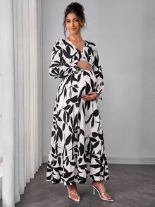 SHEIN Plus Size Thick Printed Maternity Dress For Autumn/Winter - Black and White - View 1