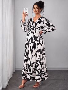 SHEIN Plus Size Thick Printed Maternity Dress For Autumn/Winter - Black and White - View 4