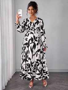 SHEIN Plus Size Thick Printed Maternity Dress For Autumn/Winter - Black and White - View 2