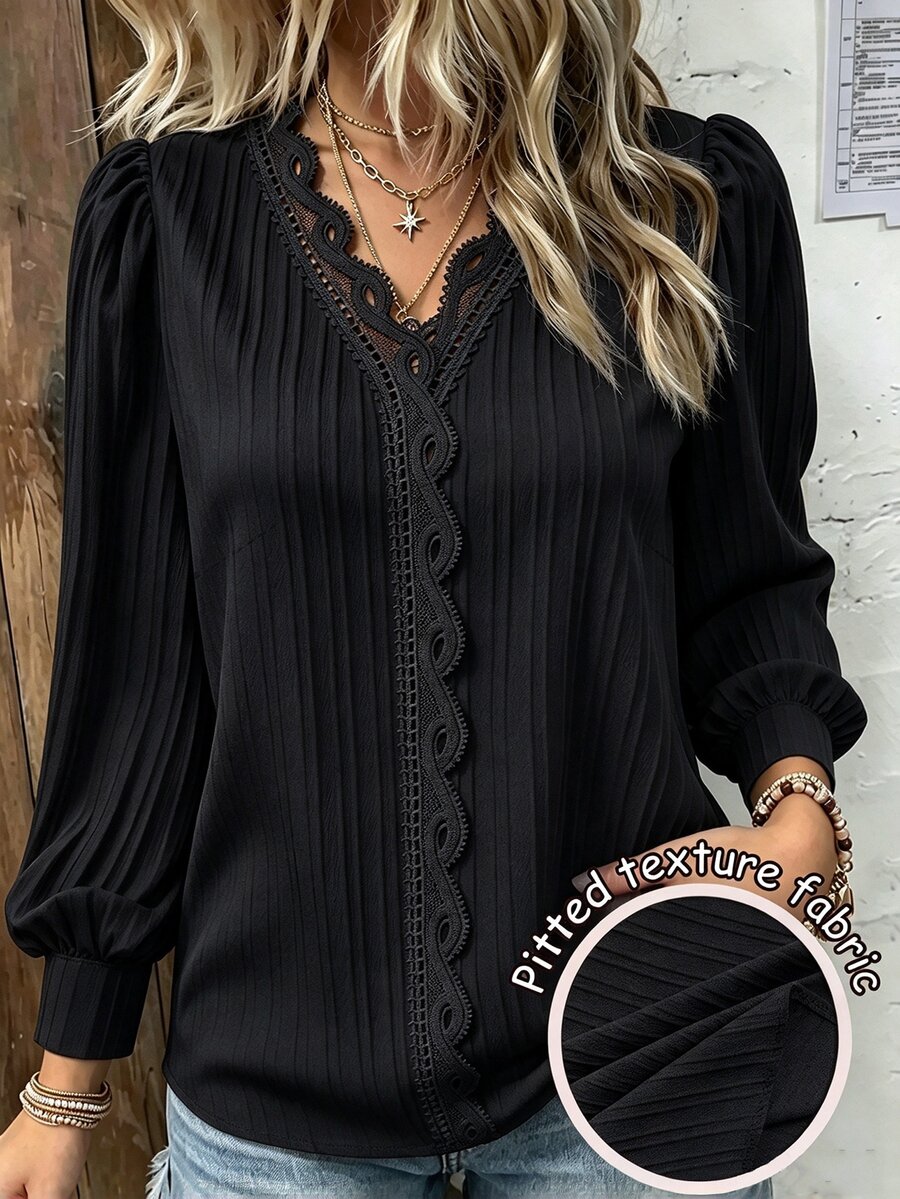 Blus Ukuran Plus Kontras Lace Plain Casual Anggun - Hitam - View 1