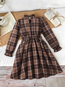 SHEIN فستان كاجوال للفتيات المراهقات بنمط مربعات وياقة مكشكشة وكاب مزين بكشكشة وأكمام منتفخة وفيونكة أمامية وقصة A-Line بتصميم زي مدرسي عتيق من الثمانينيات لفصلي الخريف والشتاء وعيد الشكر وحفلات المدرسة - متعدد الألوان - مشاهدة 4