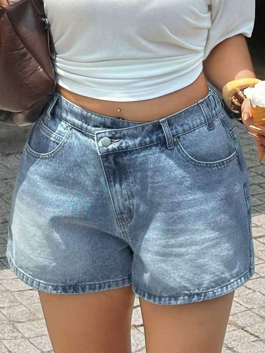 Dazy Plus Asymmetrical Waistband Design Low Waist Casual Plus Size Women Denim Shorts, Spring/Summer - Medium Wash - View 1