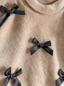 SHEIN 女嬰 0-3 歲 2 件組 蝴蝶結裝飾針織套裝 米色黑色高領上衣搭配喇叭褲 可愛日系風格 秋季拍照穿搭 2 歲生日 簡約端莊 - 黑色 - 查看 5