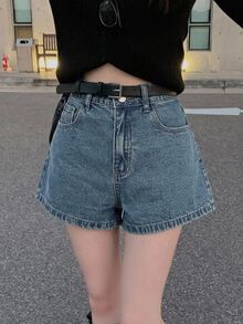 淺藍色