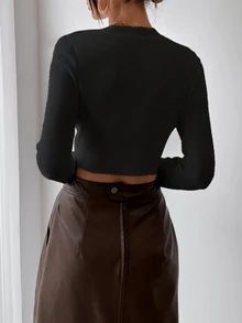 SHEIN Franclia Solid Ribbed Knit Crop Jumper - Black - View 3