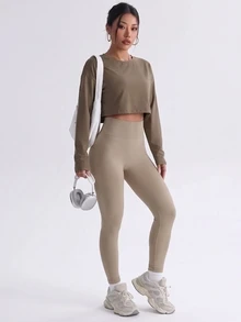 Dewbera Dewbera 女款純色細肩帶背心、長袖上衣與緊身褲休閒端莊運動休閒套裝，適合日常運動、健身房健身，棕色夏季運動服 - 卡其色 - 查看 5