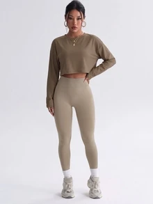 Dewbera Dewbera 女款純色細肩帶背心、長袖上衣與緊身褲休閒端莊運動休閒套裝，適合日常運動、健身房健身，棕色夏季運動服 - 卡其色 - 查看 2