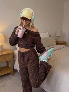 CovetEZ Women Polka Dot Pattern Asymmetric Shoulder Long Sleeve Sweatshirt & Drawstring Waist Pants Two Pieces Set - Brown - View 7