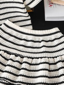 SHEIN Girls' Set Horse Embroidery Round Neck Short Sleeve Textured Striped Knit T-Shirt And Sweet Cake Skirt, Suitable For Daily Casual,Fresh,Back-To-School - Black and White - View 6
