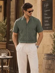 Manfinity RebelGame Men's 2-Piece Linen Set ,Summer Matching Outfit ,Short Sleeve Vacation Wear Cuban Collar Beach Shirt & Pants Set, Colorblock - Green - View 2