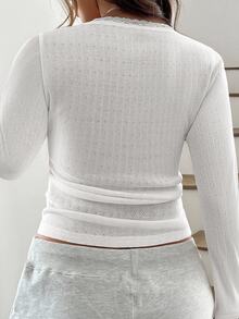 Vionelle Celure 大尺碼女款秋季甜美蕾絲飾邊長袖 T-shirt 修身 3 鈕扣休閒基礎白色上衣 優雅絲滑日常針織 Tee 適合度假居家 - 白色 - 查看 2