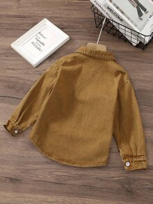 SHEIN 小男孩牛仔夾克外套，附口袋，字母印花小標誌，休閒牛仔風街頭時尚，酷帥返校秋季花童裝 - 卡其色 - 查看 8