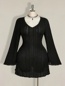 SHEIN ICON Women's Plus Size Autumn/Winter Retro Sexy Simple Casual Millennial Style Y2K V-Neck Flared Sleeve Black Knitted Jacquard Dress - Black - View 9