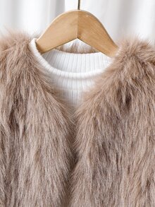 SHEIN طقم 3 قطع للبنات الصغيرات، سترة فرو + ملابس علوية بأكمام طويلة مضلع & تنورة مطوية، طقم متناسق بأسلوب بريبي للمدرسة والخروج اليومي - قهوة بني - مشاهدة 8