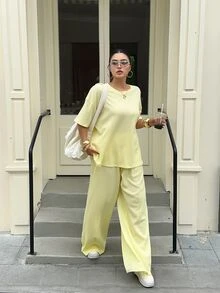 Muchica 大尺碼女款純色圓領短袖T恤與休閒工裝優雅寬鬆長褲2件套居家度假軟黃色夏季 - 鵝黃色 - 查看 3