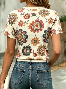 EMERY ROSE Women's Regular Fit T-Shirt, All-Over Floral Print Pattern, Mature Boho Style, Summer Outing Top, Casual Versatile, Daily Wear, Travel Vacation Beige - Multicolor - View 2
