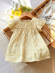 SHEIN Sweet And Lovely Daisy-Print Yellow-And-White Gingham Dress With Ruffled Flutter Sleeves And Princess-Style Hem For Baby Girls – New Arrival. - Yellow - View 5