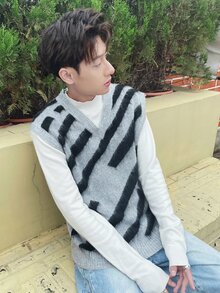 Claim Dot 男士條紋圖案毛衣背心不帶T恤 - 灰色 - 查看 5