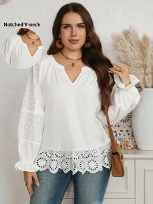 EMERY ROSE Áo blouse tay dài cổ V xẻ tà viền bèo thêu màu trắng toàn bộ size lớn, phong cách thanh lịch cho công sở, brunch, tiệc tối, mùa thu đông 2026 - trắng - Xem 7
