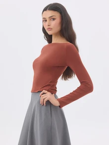 KÆRIA Hus Long Sleeve Boat-Neck Top - Sculpted Jersey - Rust Red - Minimalist, Workwear, Layering, Long Sleeve - Red - View 3