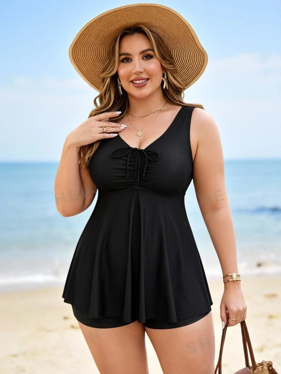 SHEIN Swim مجموعة ملابس سباحة شاطئية عطلة بسيطة للنساء مقاس كبير، قطعتان بطباعة عشوائية، توب بدون أكمام وسروال، برباط أمامي، تحكم في البطن، تنحيف