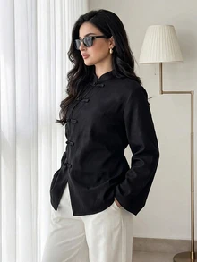 Solavon بلوزة نسائية بلون موحد بتصميم صيني جديد عصري بسيط - الأسود - مشاهدة 6