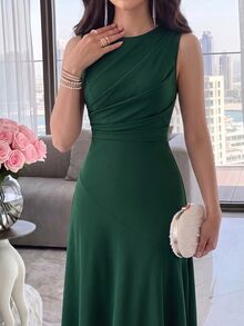 Modelyn 女款純色圓領百褶設計無袖優雅洋裝，深綠色，適合夏季聖誕新年晚宴派對雞尾酒會 - 墨綠色 - 查看 3