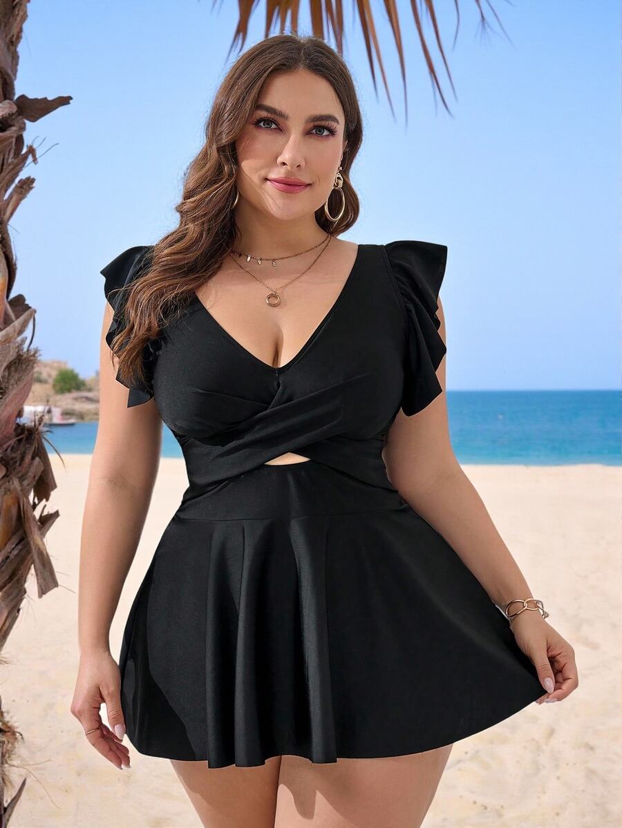 SHEIN Swim Curve Vestido de traje de baño sobre talla de unicolor con ribete de volantes para vacaciones de verano en la playa, en la piscina - Negro - Ver 1