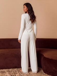 Athîral 2pcs/Set Women's Ribbed Fabric Pajama Set Including Lace Trim Pajamas - White - View 2