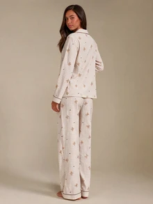Athîral Bubble Crinkle Plaid Bear Print Cardigan Collar Pajama Set - Khaki - View 2