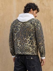 QuarKem Men's Loose Fit Leopard Print Flap Detail Denim Jacket Without Hoodie, Street Style - Multicolor - View 3