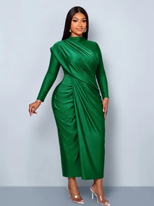SOLERSUN Plus Size Women's Solid Color Ruched Elegant Waist-Cinching Party Dress Fall - Green - View 4