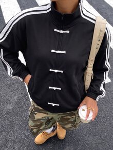 Muchica 大尺碼女款秋季黑色針織華夫格青蛙鈕扣長袖寬鬆西式街頭運動夾克，對比織帶設計，適合辦公正式場合 - 黑色 - 查看 7