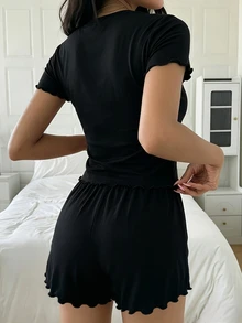 DAZY 2件/套 女款素色短袖T恤 & 寬鬆短款睡褲 夏季睡衣套裝 - 黑色 - 查看 2