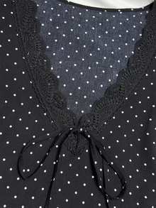 Trelyra Polka Dot Print V-Neck Lace Trim Patchwork Plus Size Women's Top Fall - Black - View 4