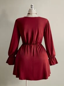 SHEIN ICON Plus Size Y2K Vintage V-Neck Lace Patchwork Babydoll Lantern Sleeve Ruffle Hem Dress - Burgundy - View 3